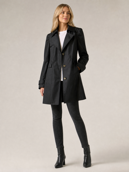 Women's Relaxed-Fit Water-Resistant Rain Coat in Black