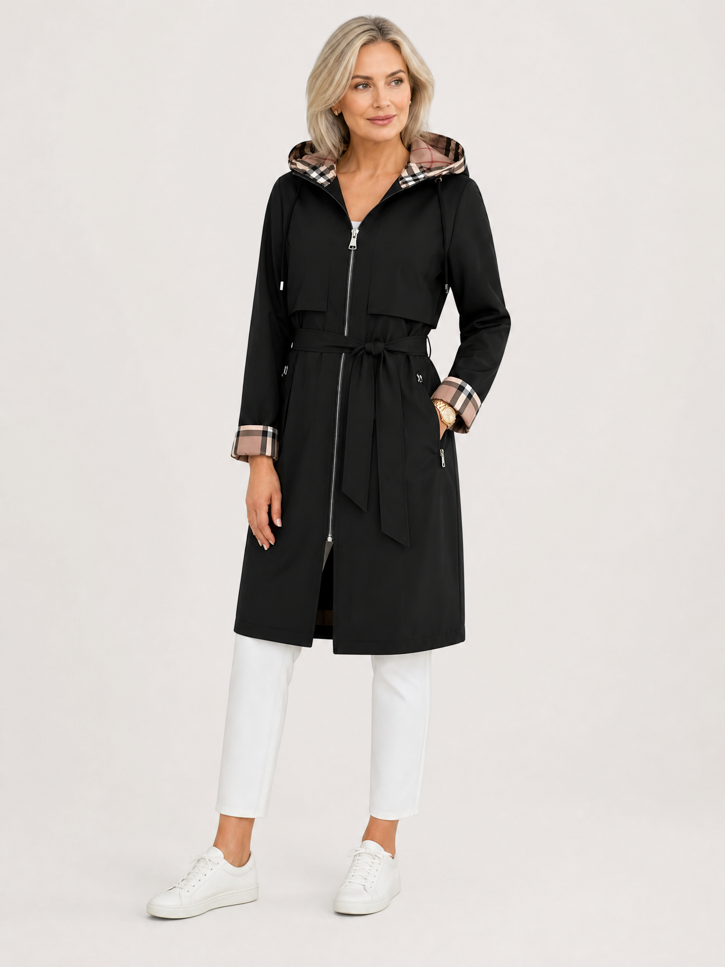 Women's Belted Lightweight Trench Coat in Black