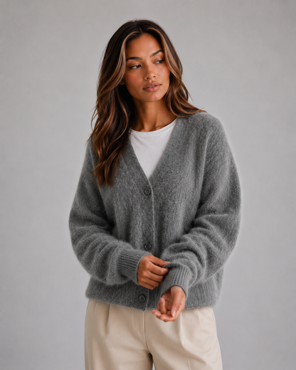 Women's Chunky Knit Cardigan Button Front V-Neck Ribbed Jumper in White – product image 4